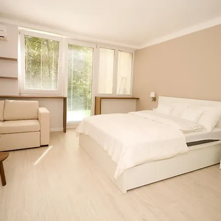Apartman Warsawrent Hit *
