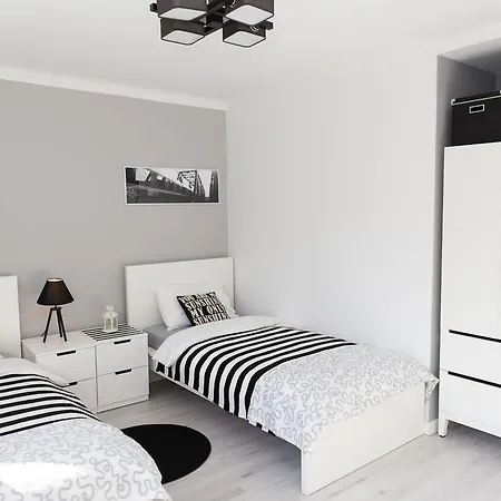 바르사브렌트 히트 아파트먼트 * 바르샤바