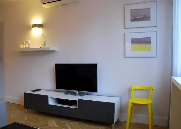 Daire Warsawrent Hit *